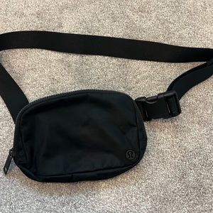Lululemon OG Black Belt Bag